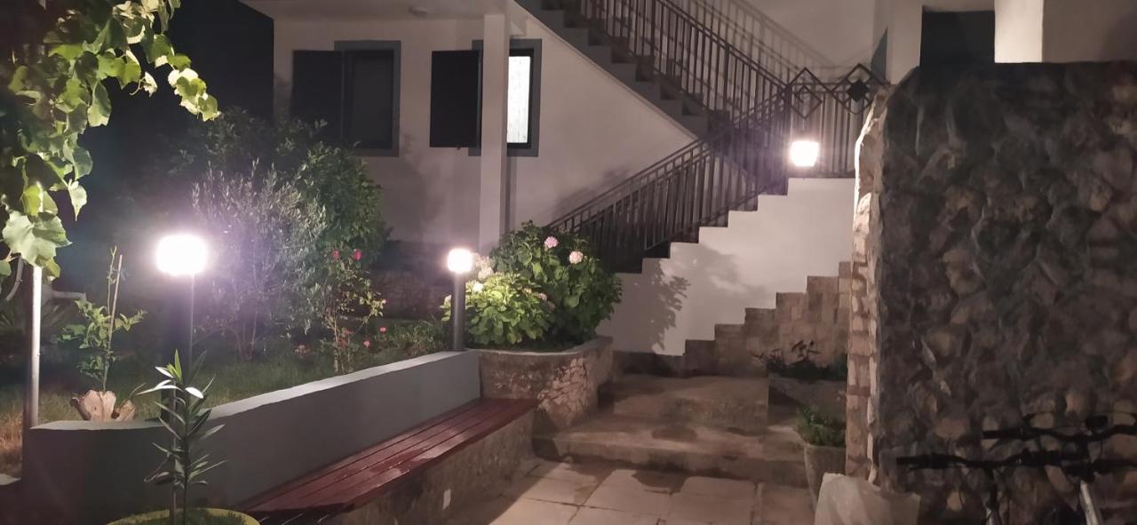 Apartment Lavanda Nova Ražanj Екстериор снимка