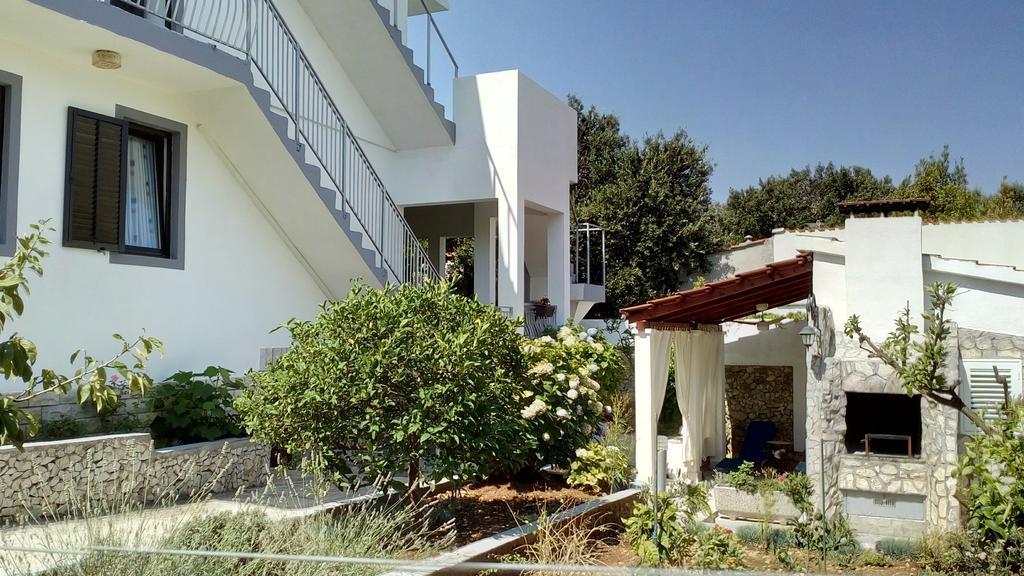 Apartment Lavanda Nova Ražanj Екстериор снимка